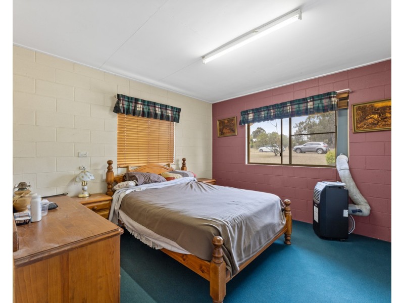 2 Skyview Street, Meringandan West QLD 4352
