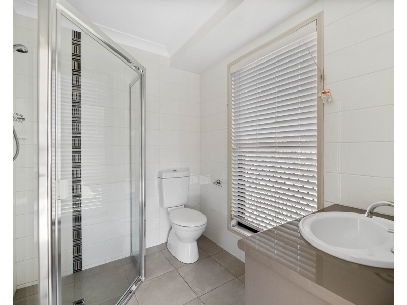 14b Jacaranda Court, Westbrook QLD 4350