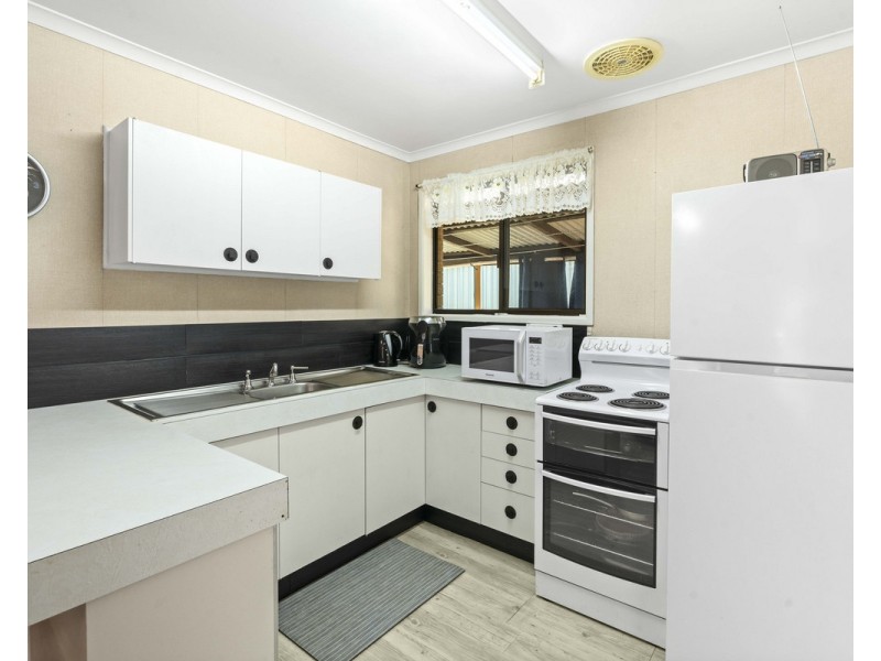 1/3 Hock Court, Wilsonton Heights QLD 4350