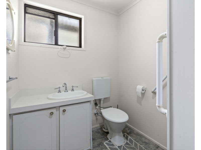 1/3 Hock Court, Wilsonton Heights QLD 4350