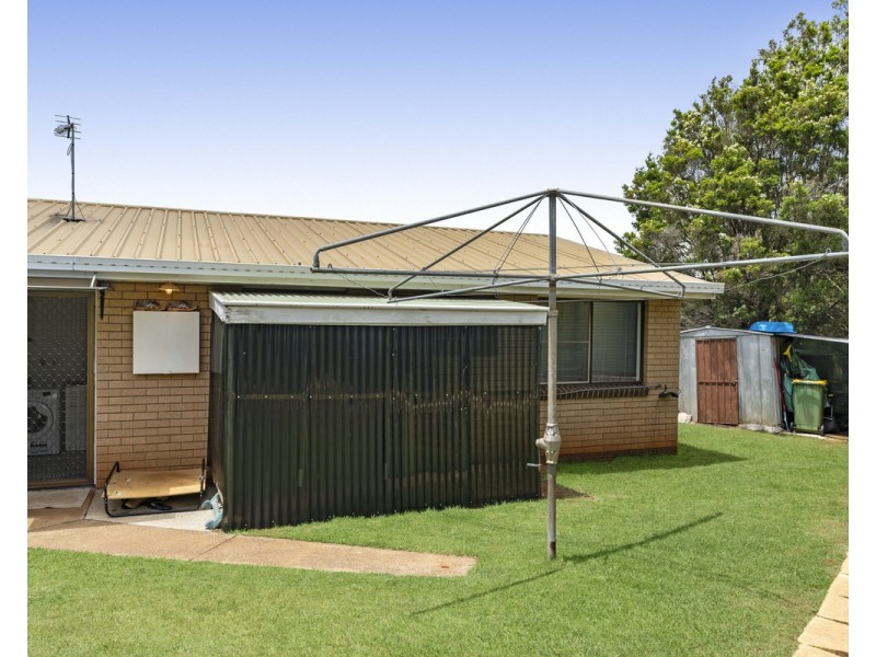 1/3 Hock Court, Wilsonton Heights QLD 4350