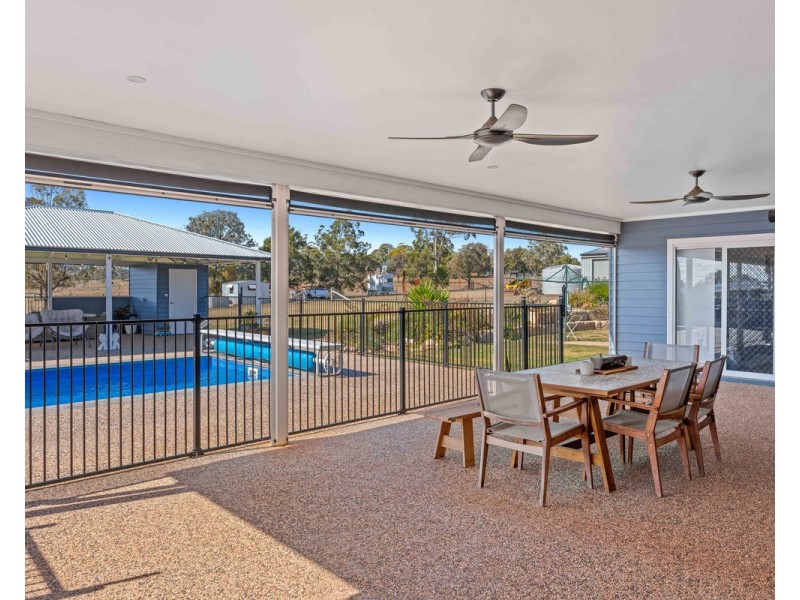 586 Old Goombungee Road, Cawdor QLD 4352