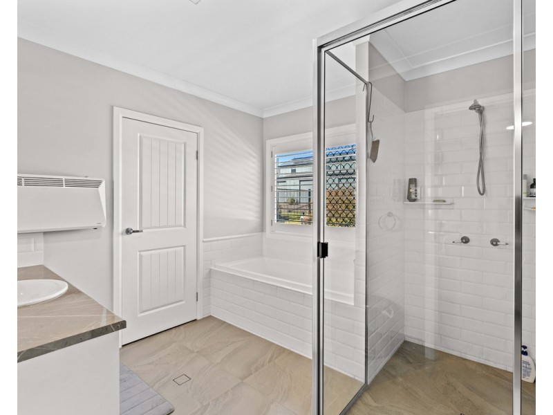 586 Old Goombungee Road, Cawdor QLD 4352