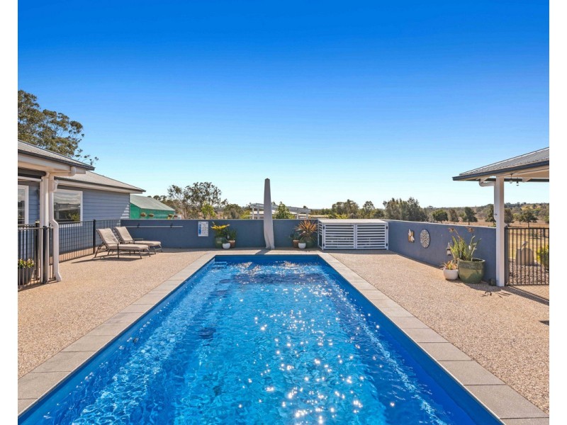 586 Old Goombungee Road, Cawdor QLD 4352