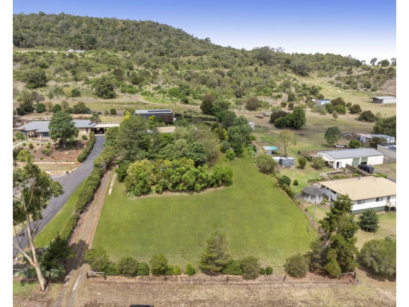 20 Redlands Drive, Gowrie Junction QLD 4352