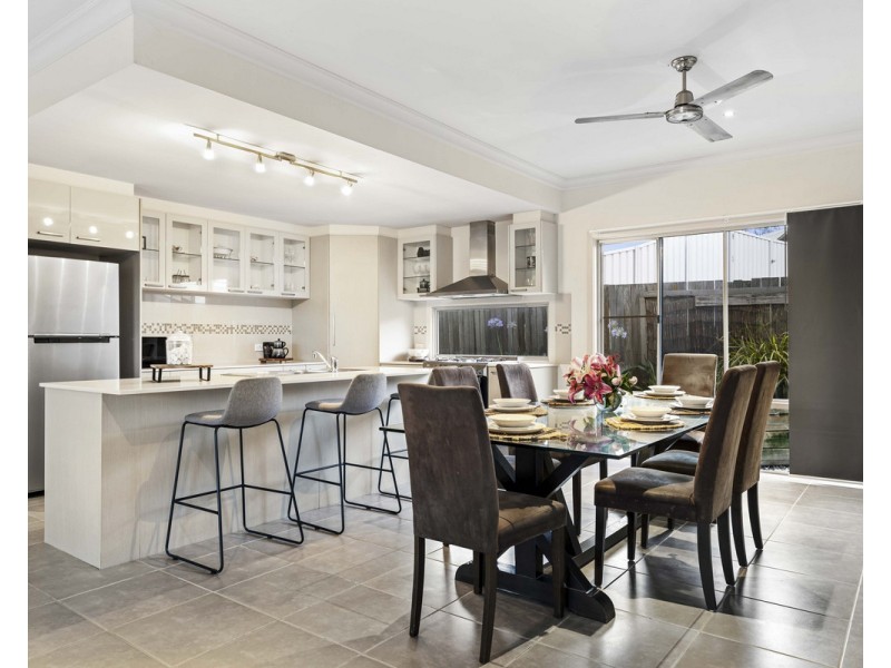 2 Pendrea Close, Kleinton QLD 4352