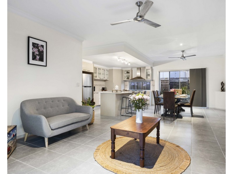 2 Pendrea Close, Kleinton QLD 4352