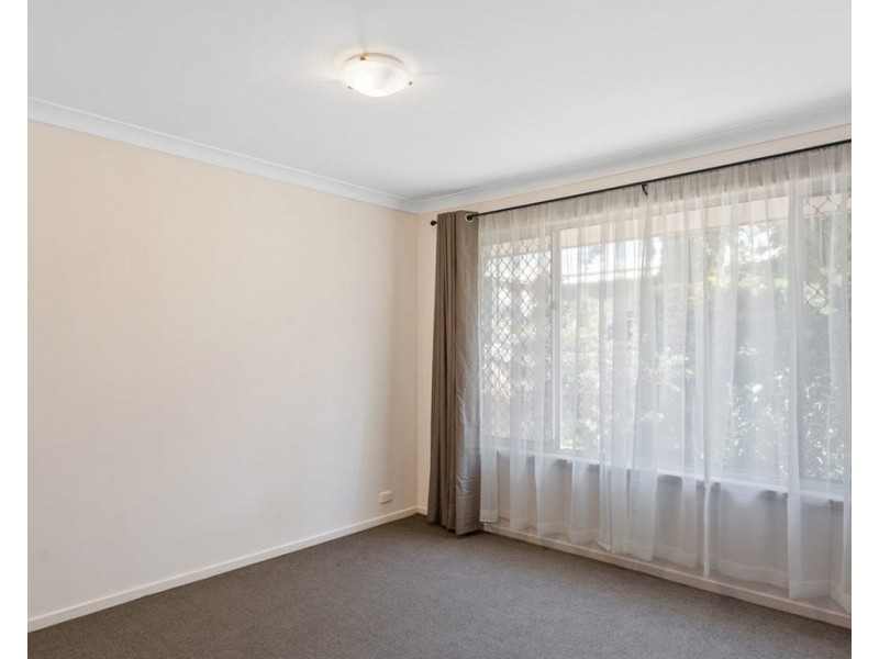 24 Noll Street, Kearneys Spring QLD 4350