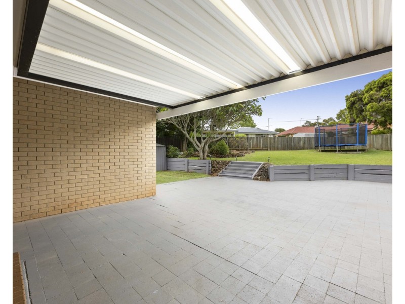 15 Zoe Court, Centenary Heights QLD 4350