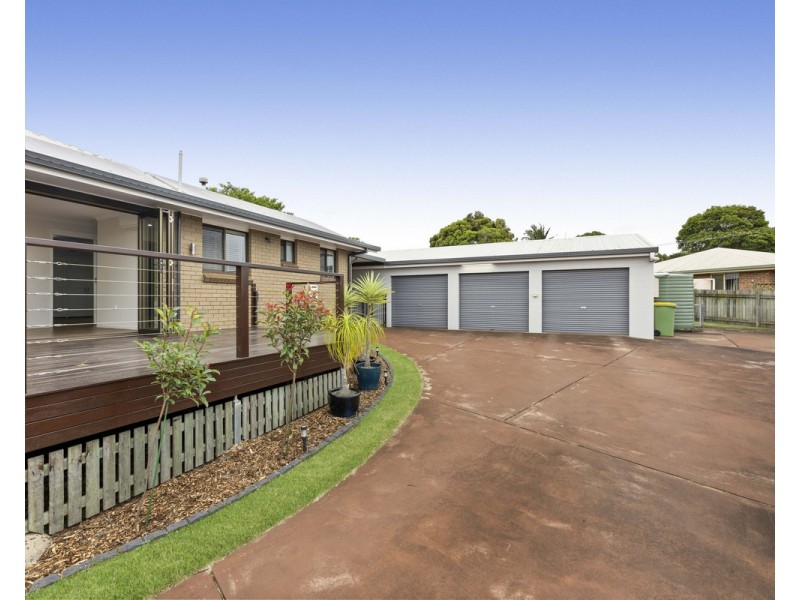 15 Zoe Court, Centenary Heights QLD 4350