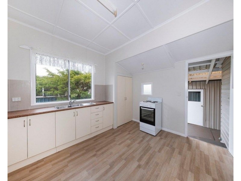 14 Goode Street, Newtown QLD 4350