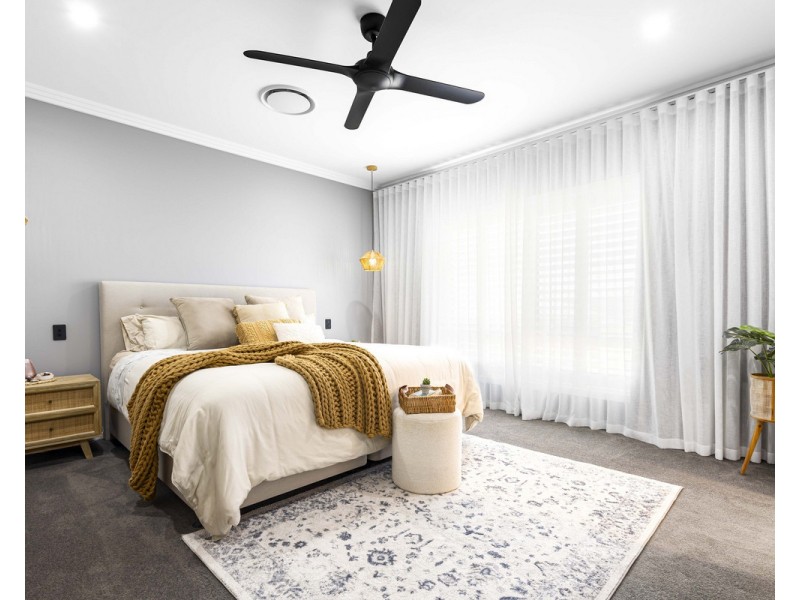 2 Drazen Place, Meringandan West QLD 4352