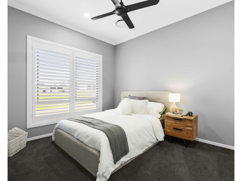 2 Drazen Place, Meringandan West QLD 4352