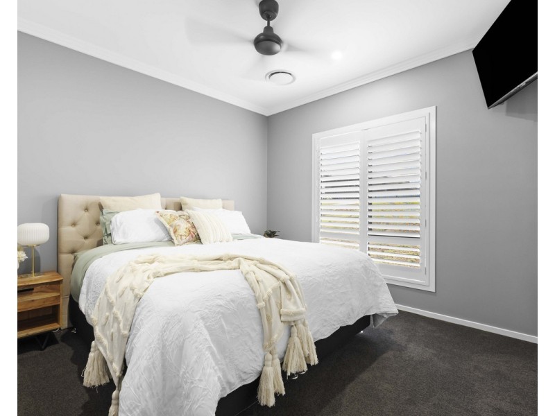 2 Drazen Place, Meringandan West QLD 4352