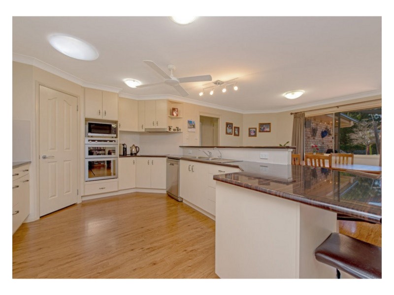 18 Honeyeater Drive, Highfields QLD 4352