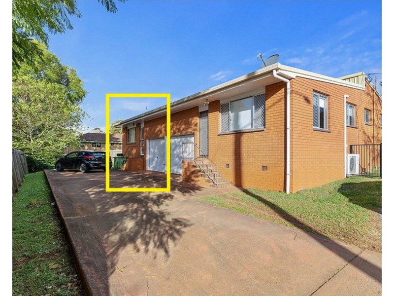2/24 Claret Street, Wilsonton Heights QLD 4350