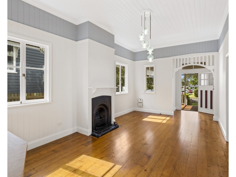 8 Garget Street, East Toowoomba QLD 4350