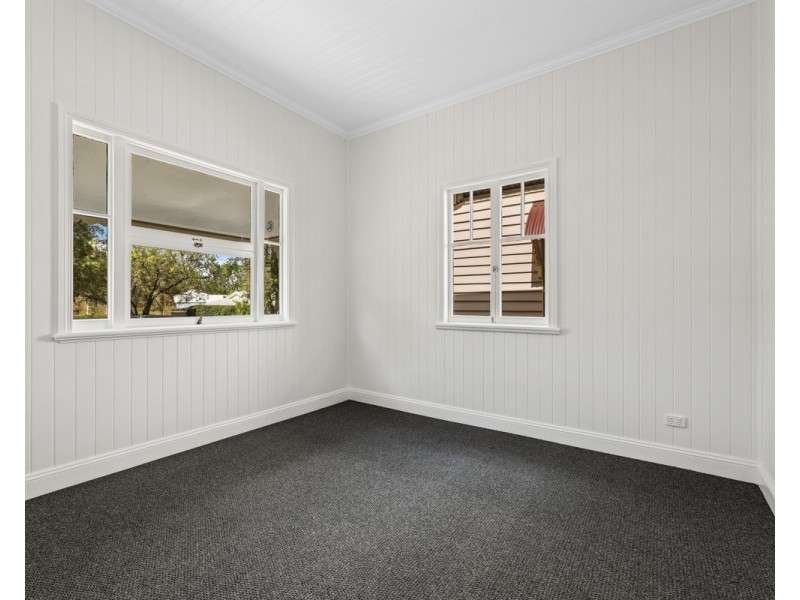 8 Garget Street, East Toowoomba QLD 4350
