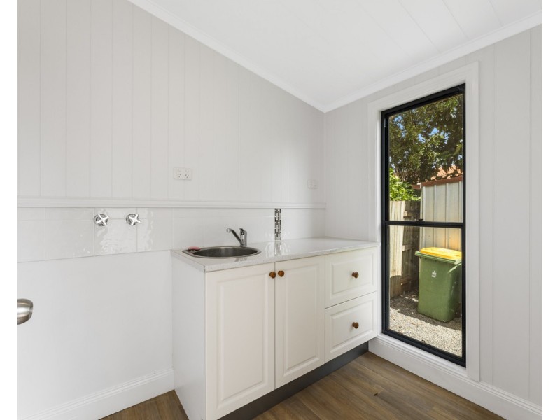 8 Garget Street, East Toowoomba QLD 4350