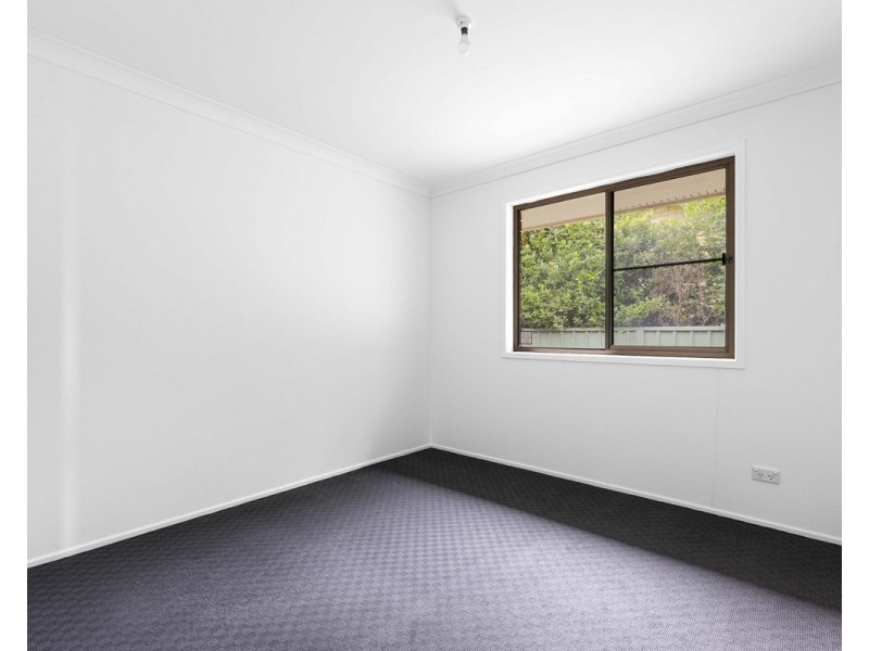 10 Cloake Street, Rockville QLD 4350