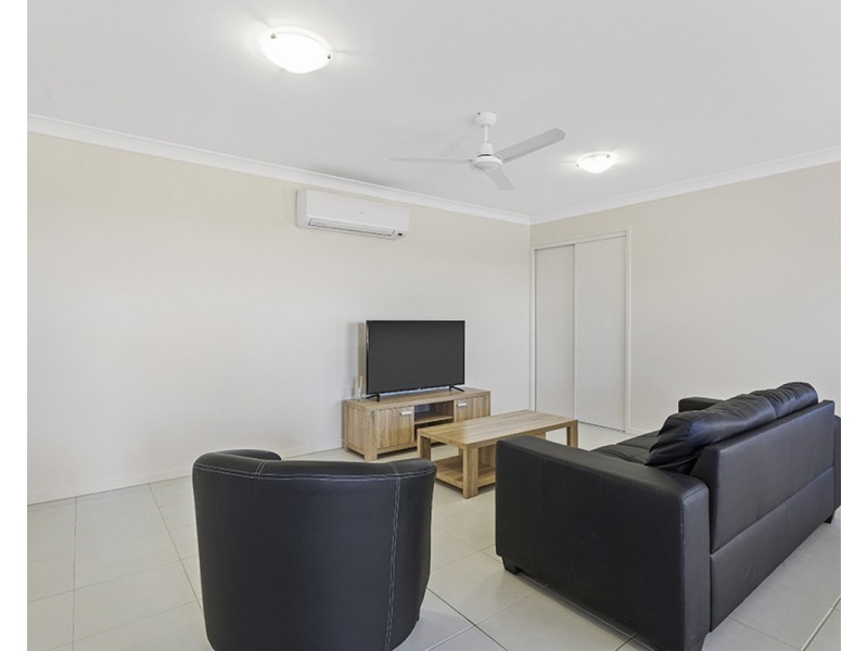 1/23 Alpine Court, Cranley QLD 4350
