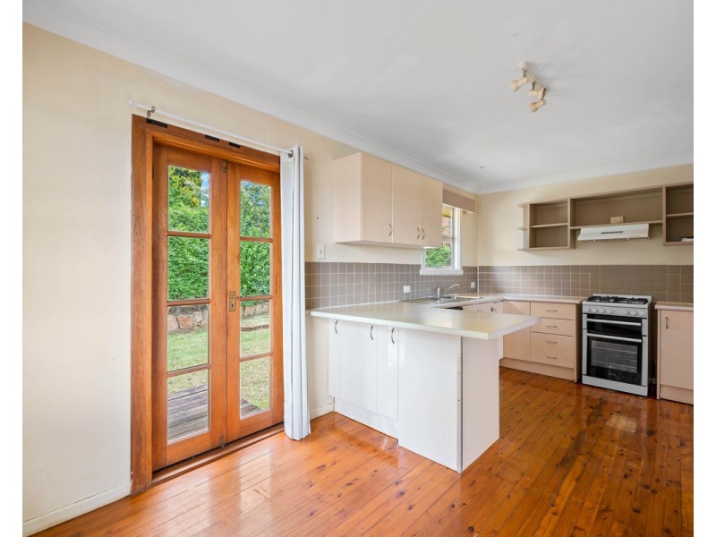 30 Cortess Street, Kearneys Spring QLD 4350