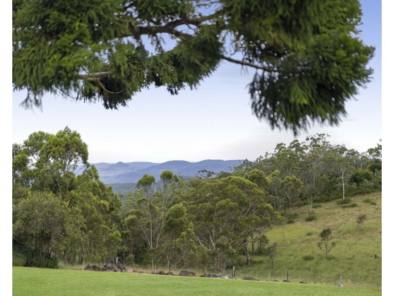 14 Mcstay Street, Middle Ridge QLD 4350