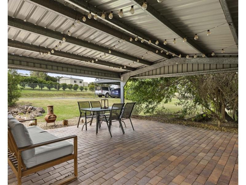 26 Garrett Road, Meringandan QLD 4352