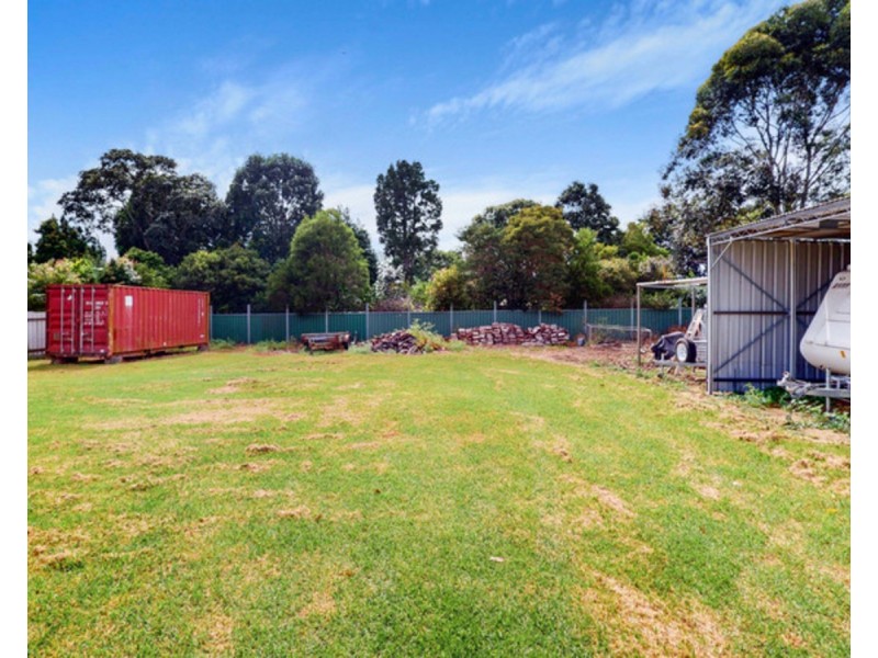 28 Vanity Street, Rockville QLD 4350