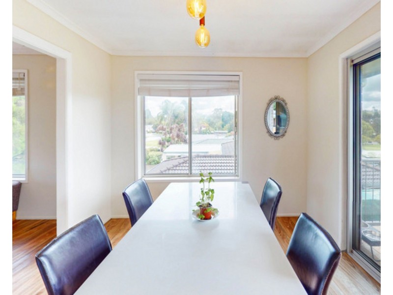 10 Catto Street, Centenary Heights QLD 4350