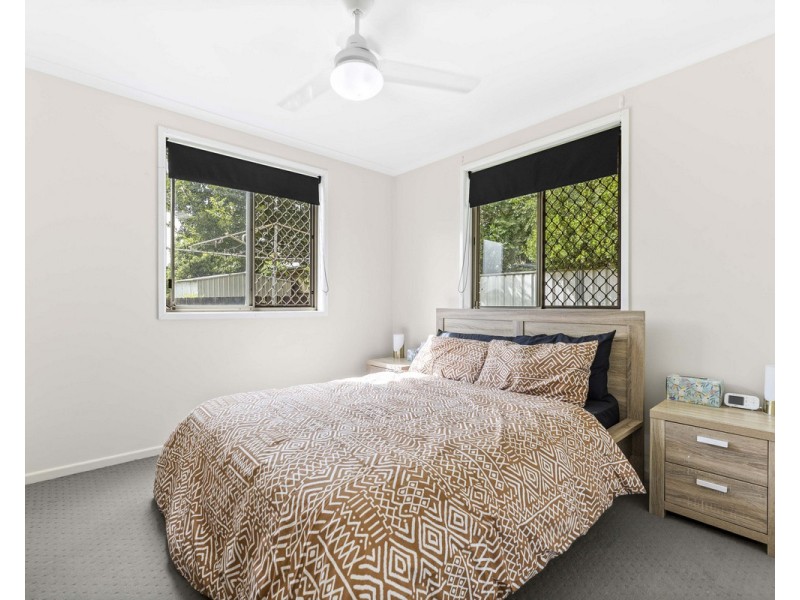 36 Esmond Street, Rockville QLD 4350