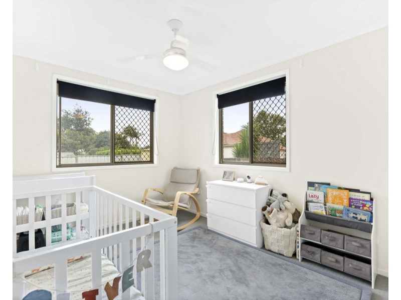 36 Esmond Street, Rockville QLD 4350