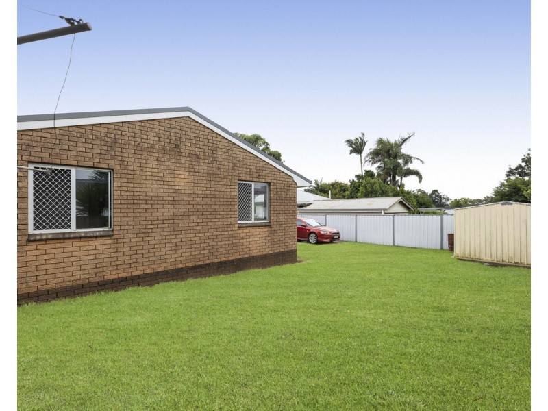 36 Esmond Street, Rockville QLD 4350