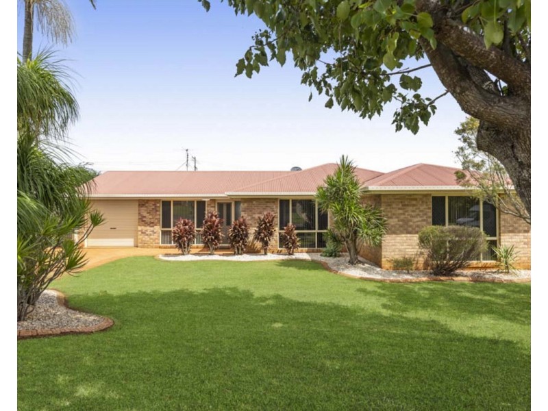 18 Stoneyhurst Court, Glenvale QLD 4350