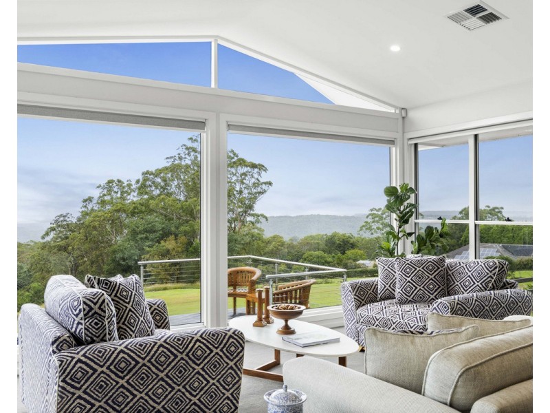 292 Rowbotham Street, Middle Ridge QLD 4350