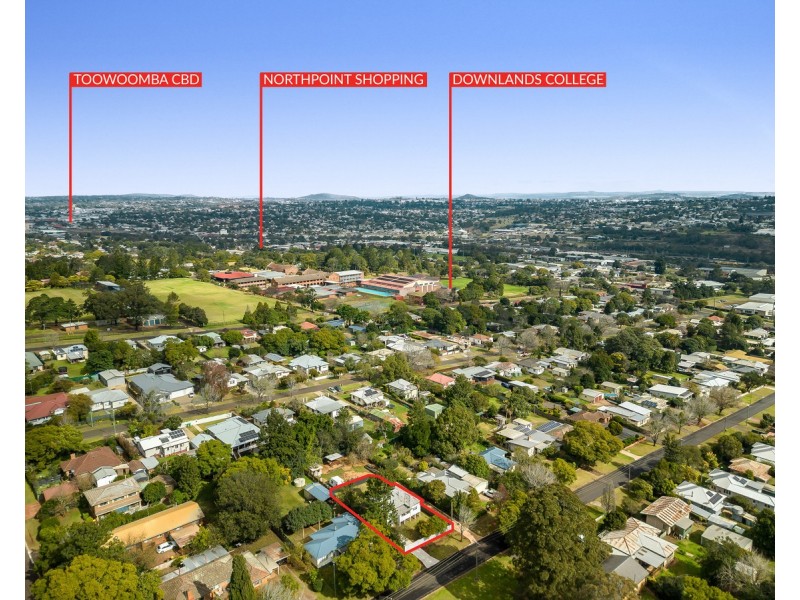 6 Perry Street, Harlaxton QLD 4350