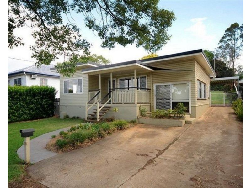 28 Christmas Street, North Toowoomba QLD 4350