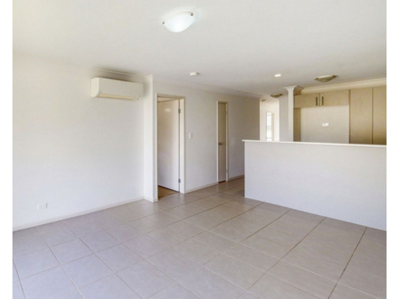 1/1 Northpoint Avenue, Harlaxton QLD 4350