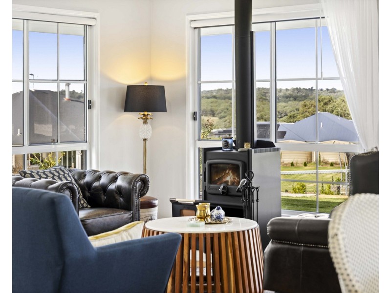 7 Drazen Place, Meringandan West QLD 4352