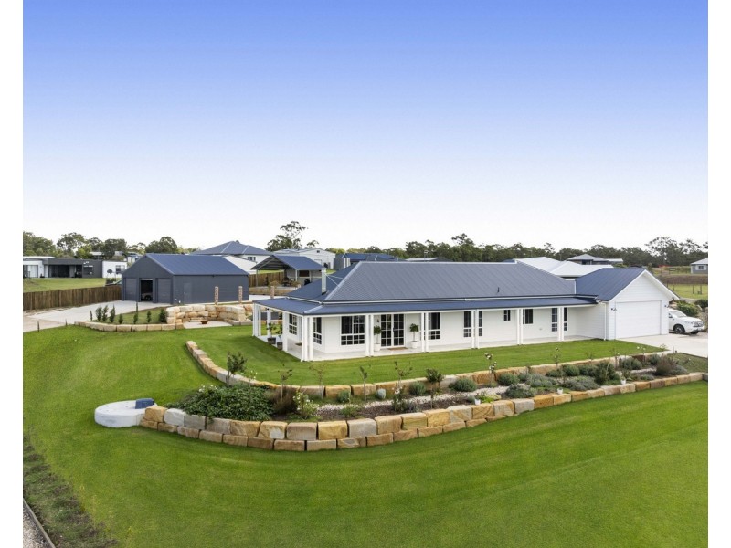 7 Drazen Place, Meringandan West QLD 4352