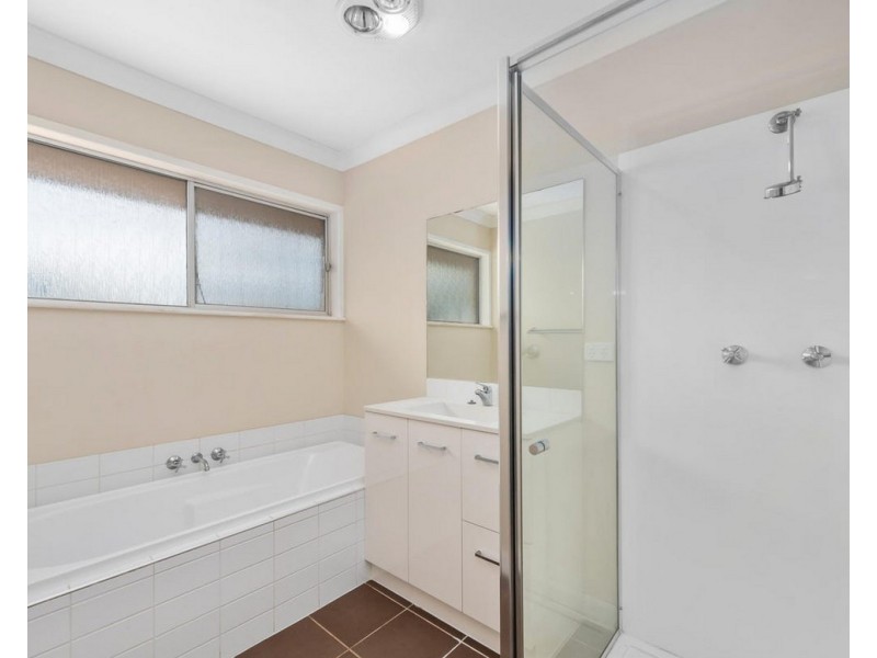 49 Knockator Crescent, Centenary Heights QLD 4350