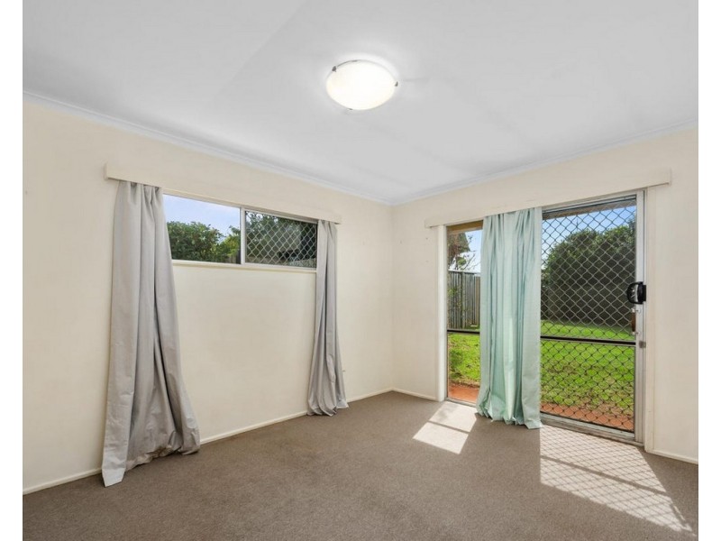 49 Knockator Crescent, Centenary Heights QLD 4350