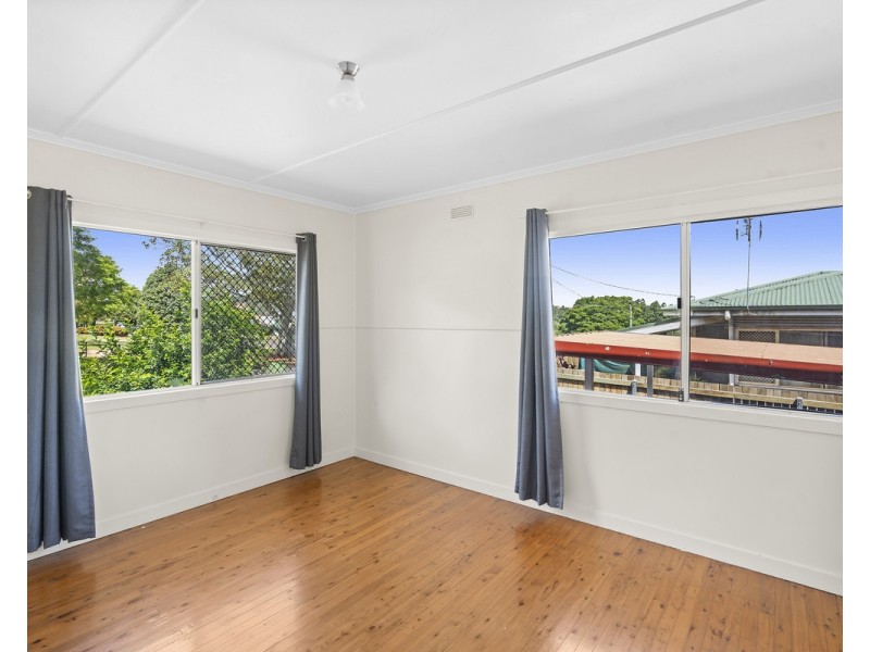 9 Doyle Street, Harlaxton QLD 4350