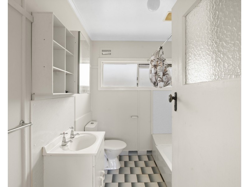 9 Doyle Street, Harlaxton QLD 4350