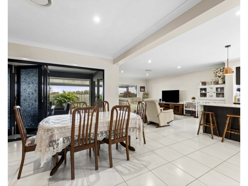 9 Tempest Drive, Glenvale QLD 4350