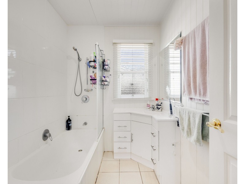 39 Drummond Street, Rangeville QLD 4350