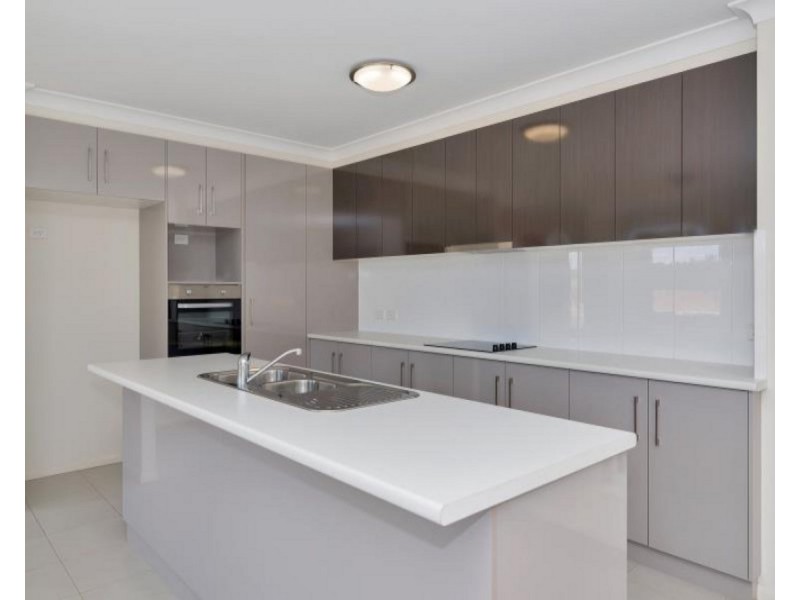 1/41 Highgrove Drive, Highfields QLD 4352