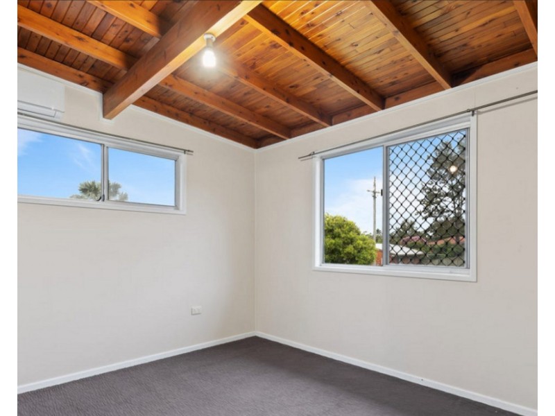 5 Muscat Court, Wilsonton Heights QLD 4350