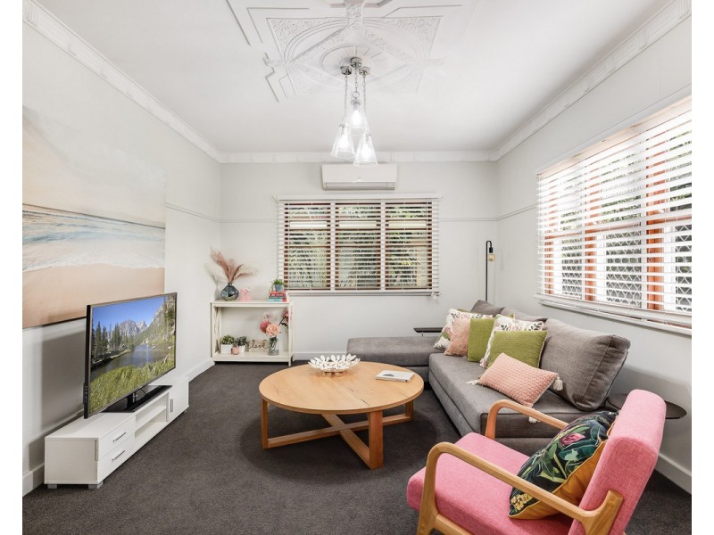 77 Stephen Street, Harristown QLD 4350