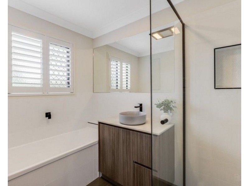 12 Delvue Crescent, Highfields QLD 4352